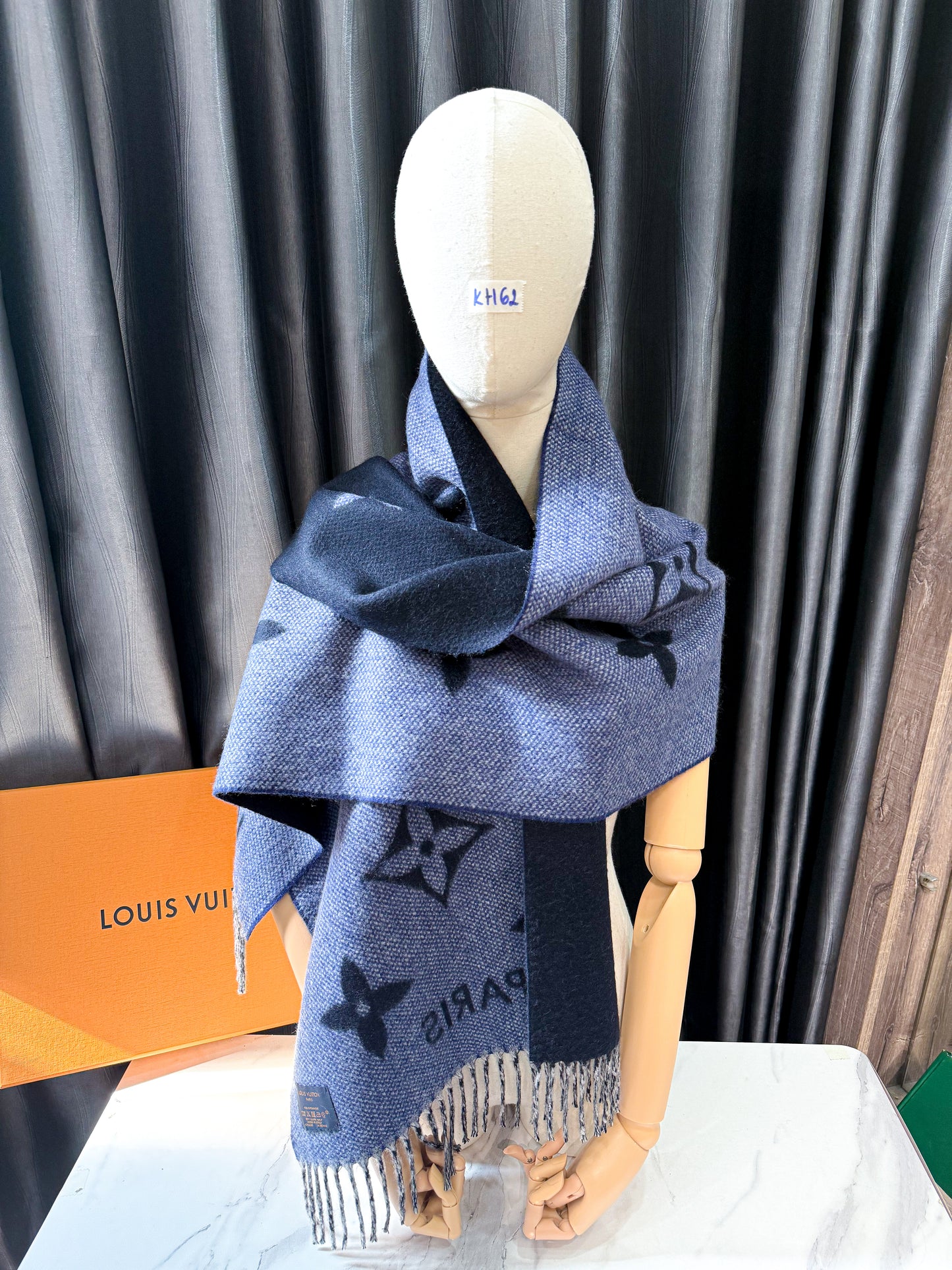 Khăn LV Cashmere KH62 1/12