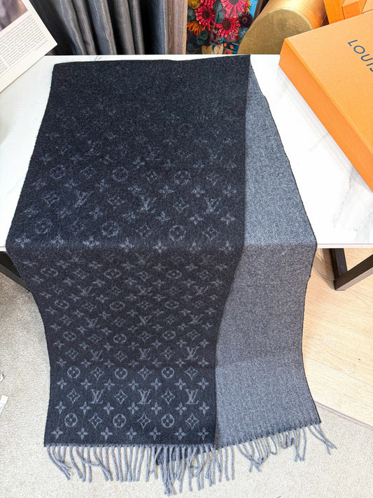 Khăn LV Len + Cashmere 5/6