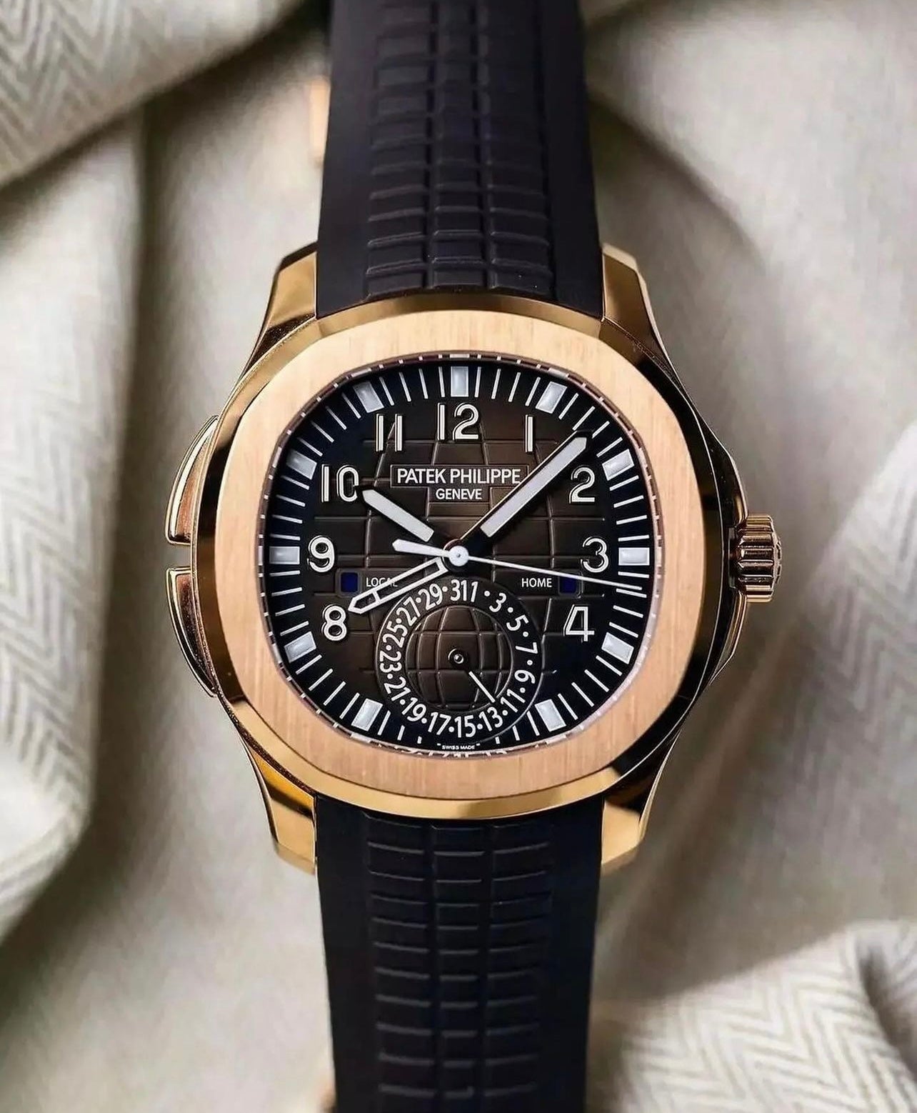 Đồng Hồ Patek Philippe Aquanaut 5164R - Travel Time