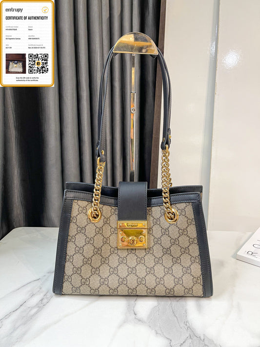 A Gucci Padlock Shouder Bag