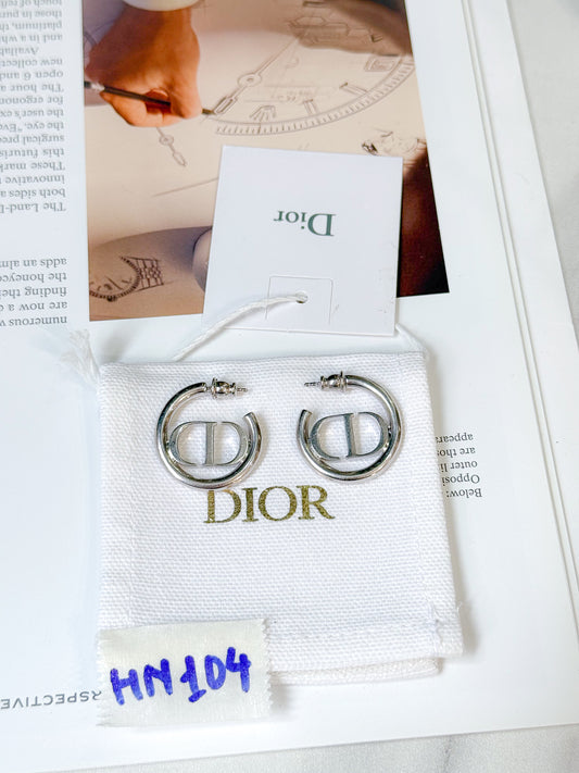 Khuyên Tai Dior New HN104