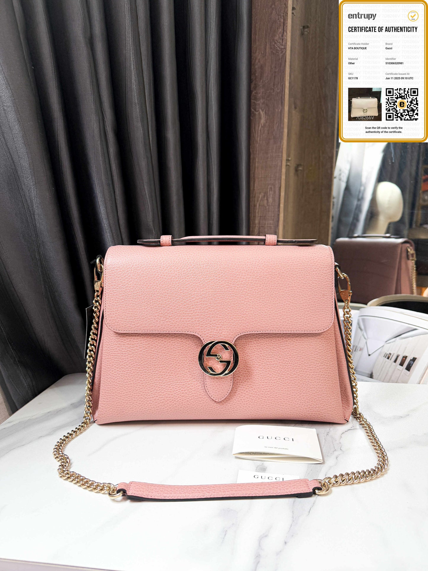A Gucci Interlocking Hồng Size 34