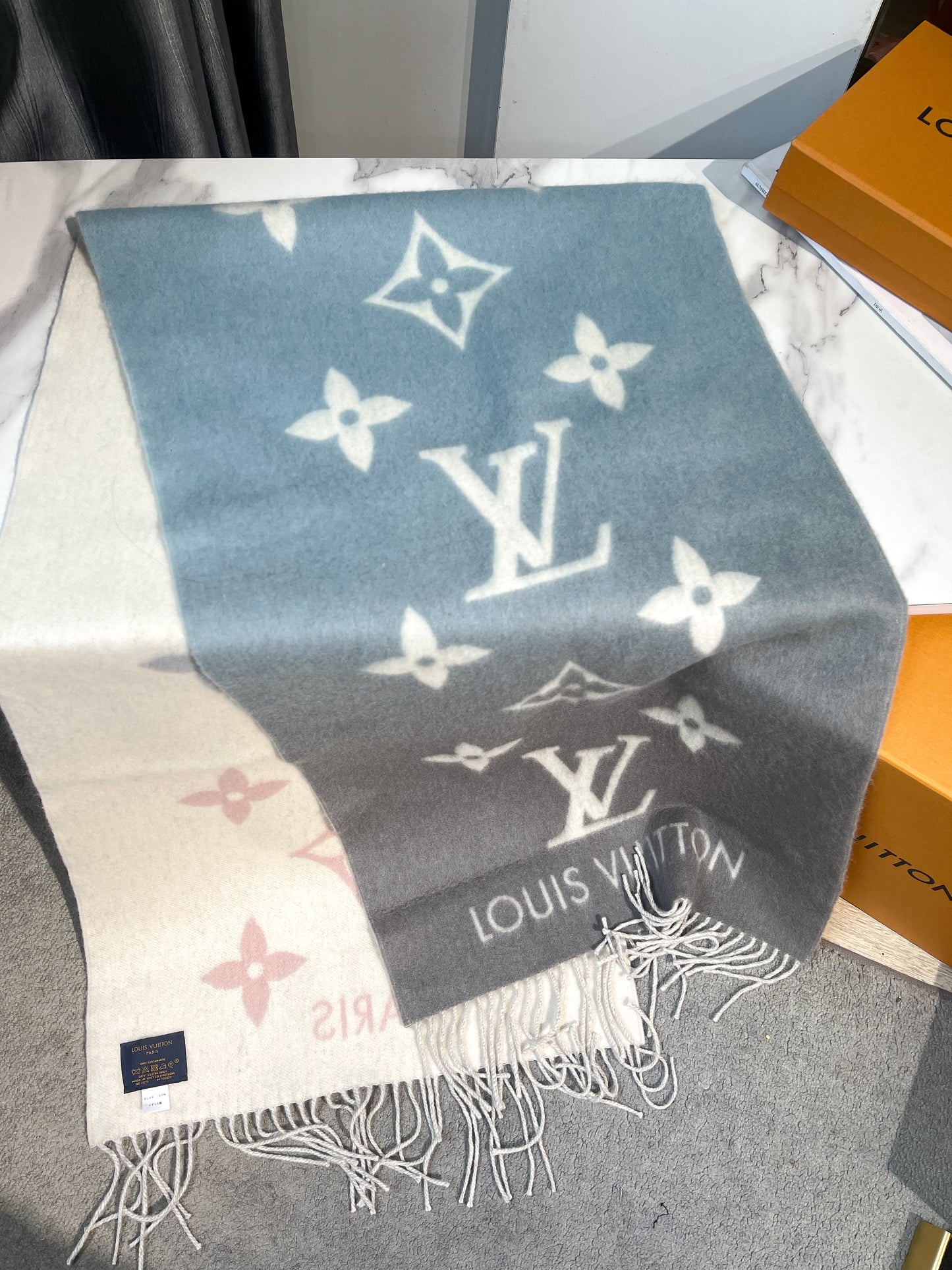 Khăn LV Cashmere