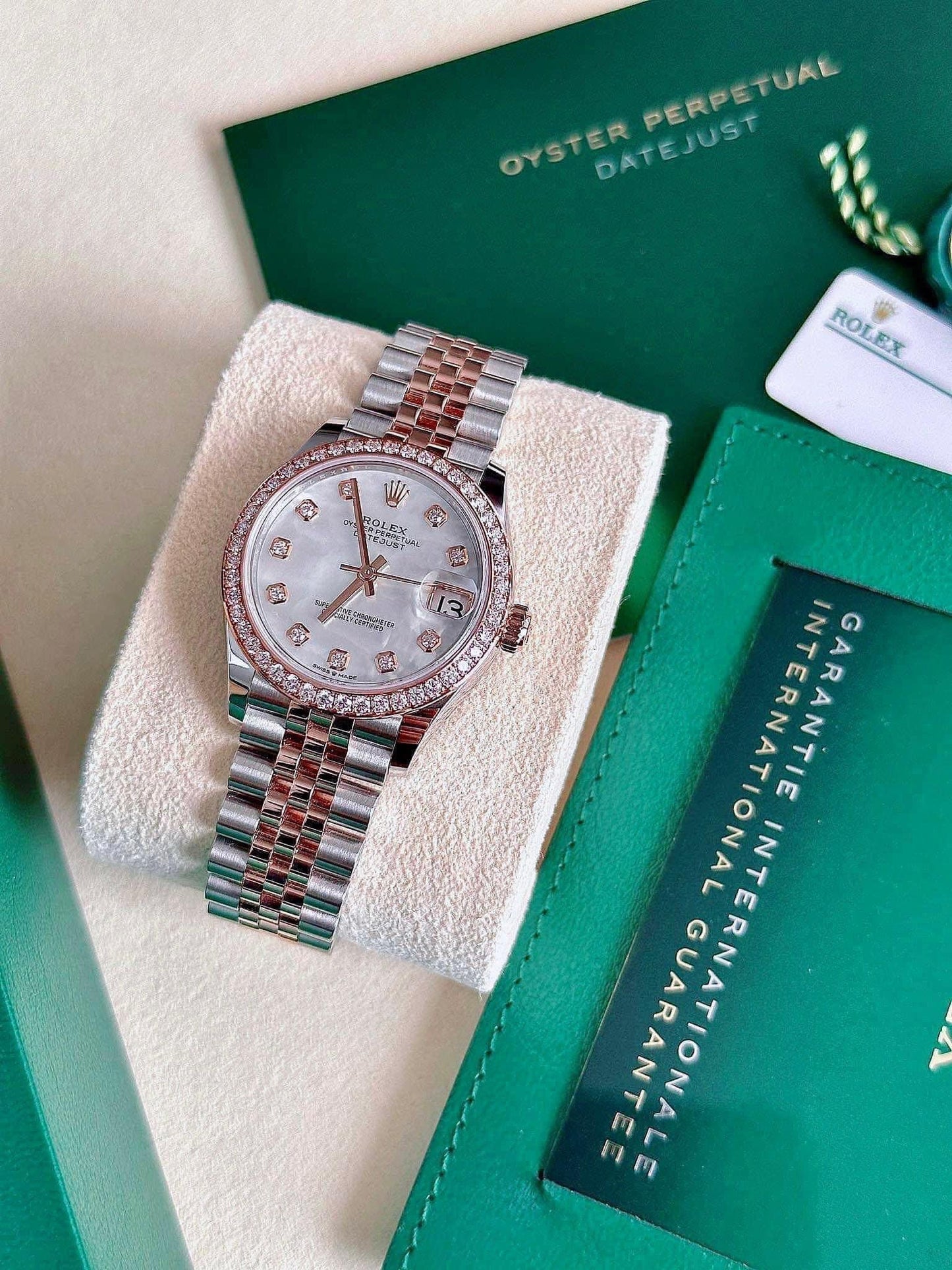 Đồng Hồ Rolex Datejust 278381RBR MOP