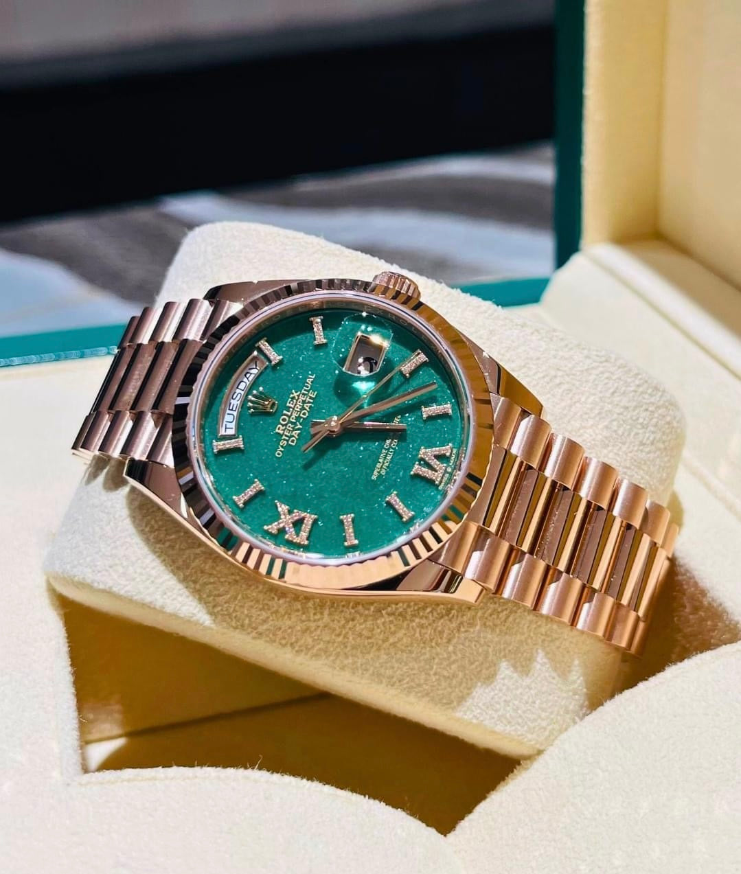 Đồng Hồ Rolex Daydate 36mm Green Aventurine