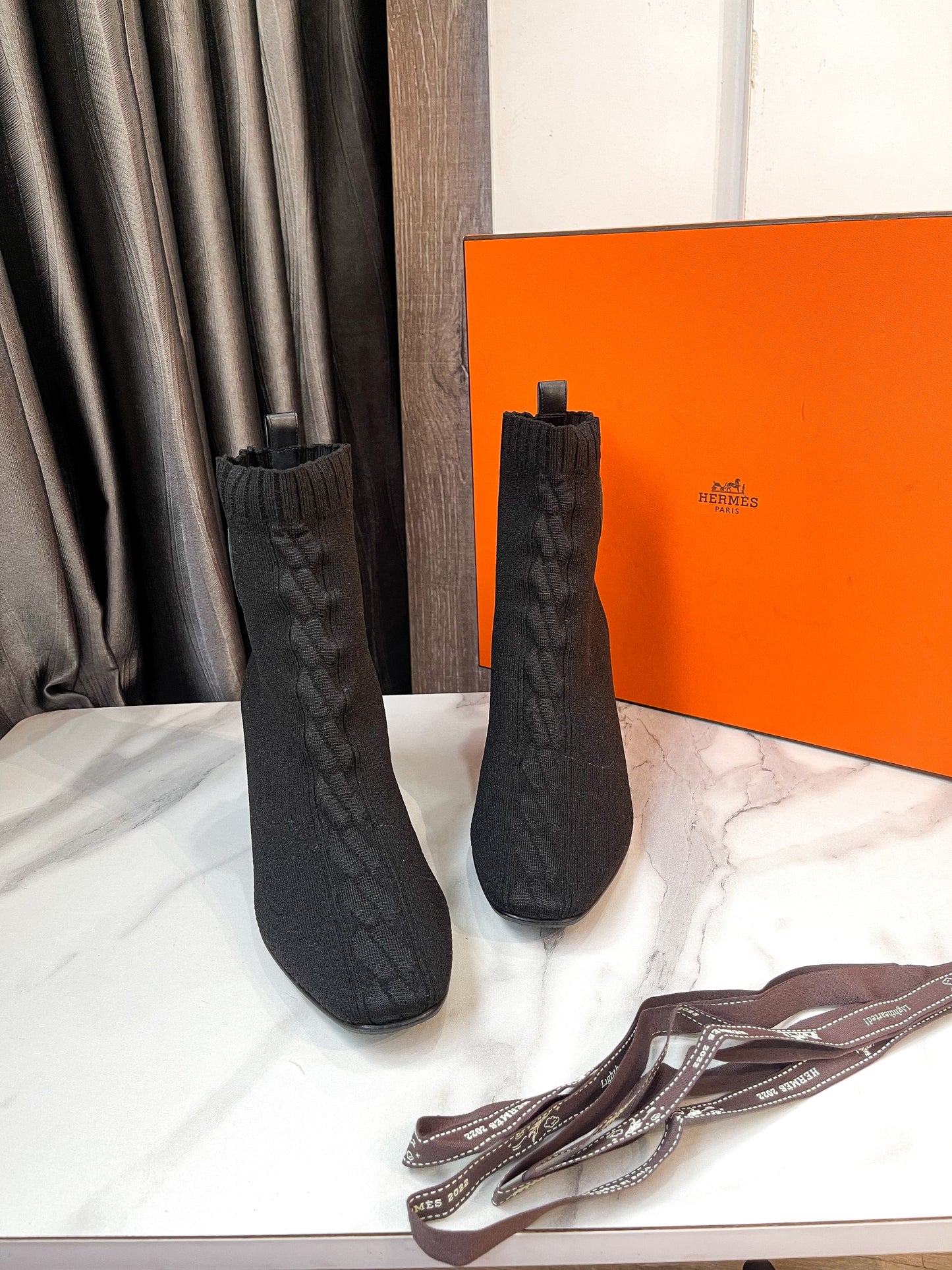 Boot Hermes Đen Size 35.5