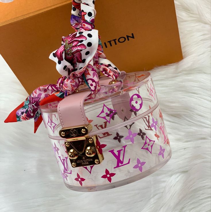 LV Box Scot Pink