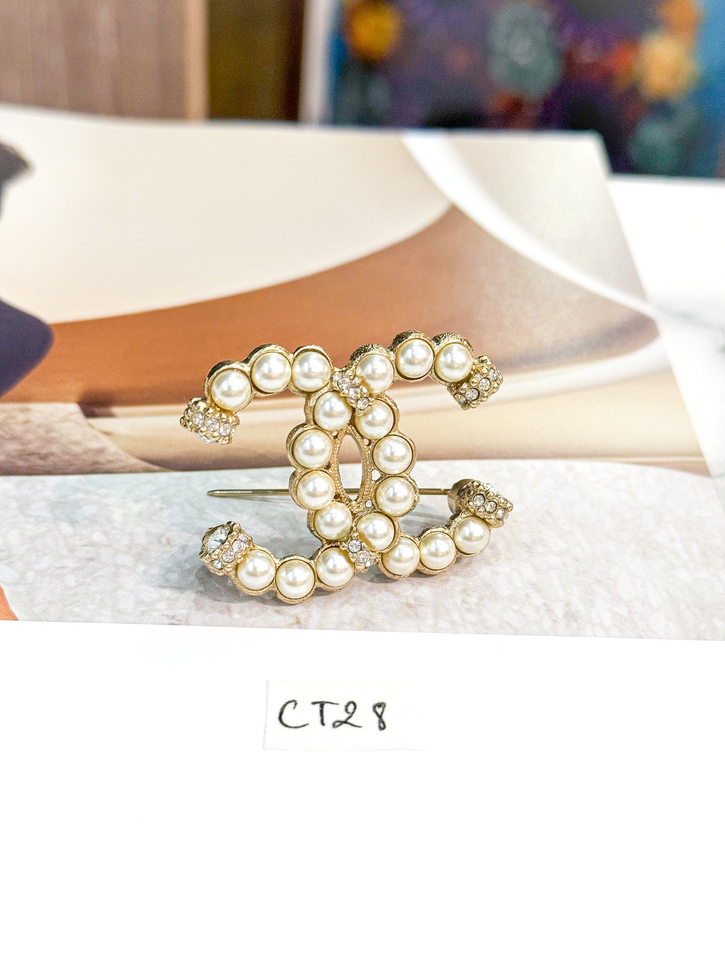 Cài Áo Chanel CT28
