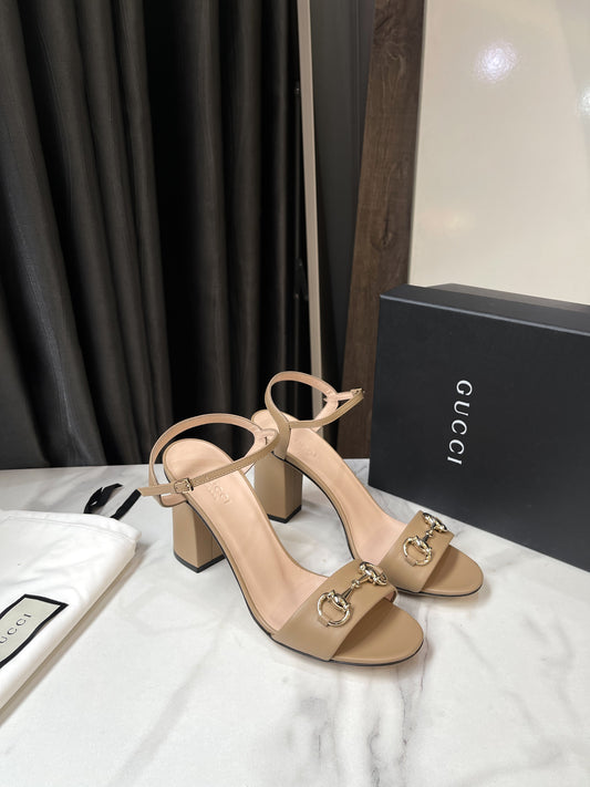 Sandal Gucci New Size 38