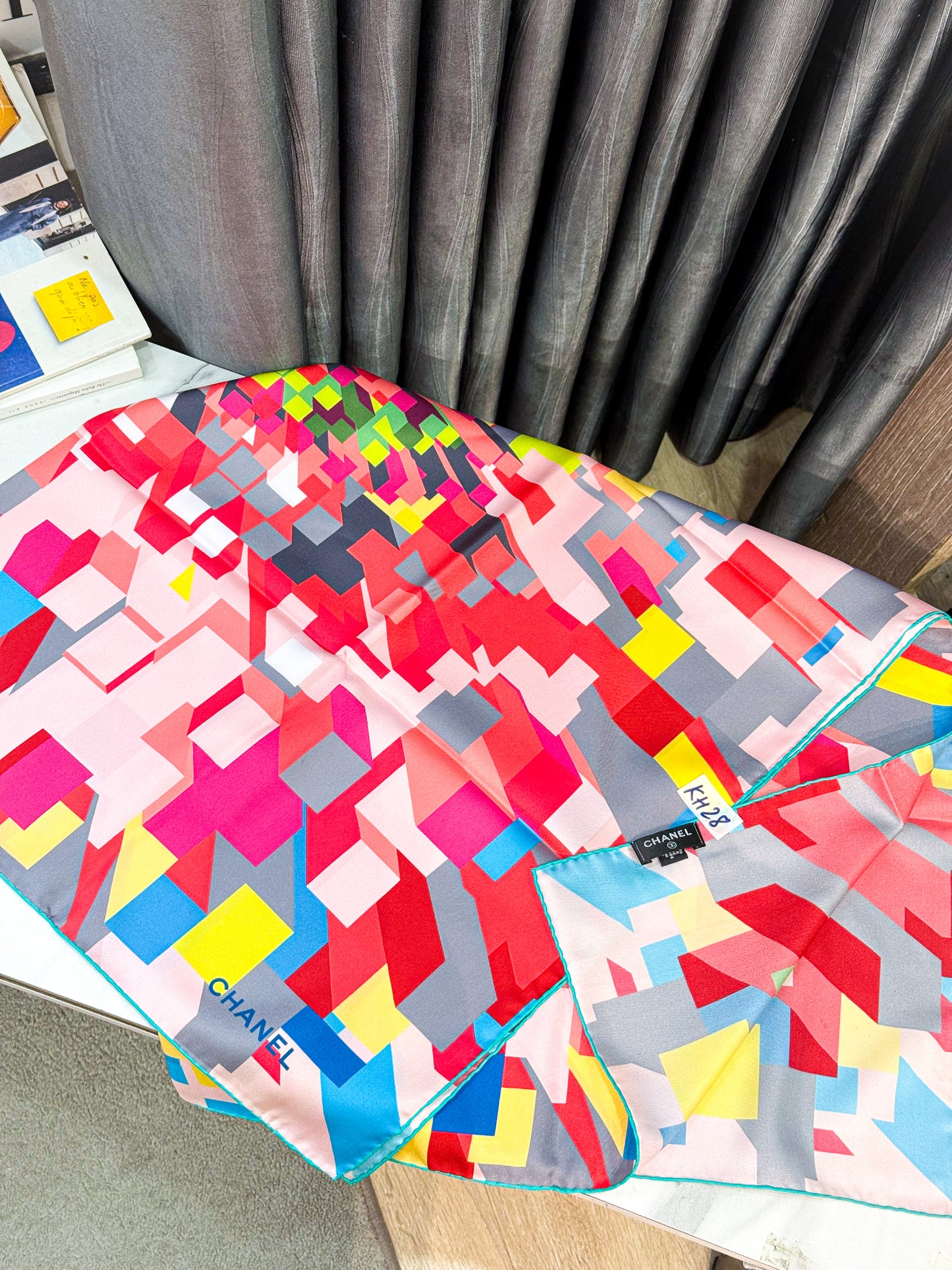 Khăn Lụa Chanel Khổ 90x90 6/11