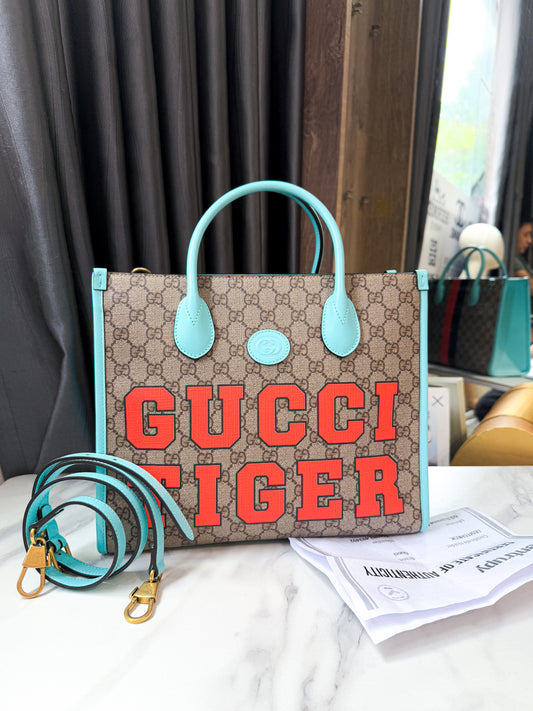 A Tote Gucci Viền Xanh