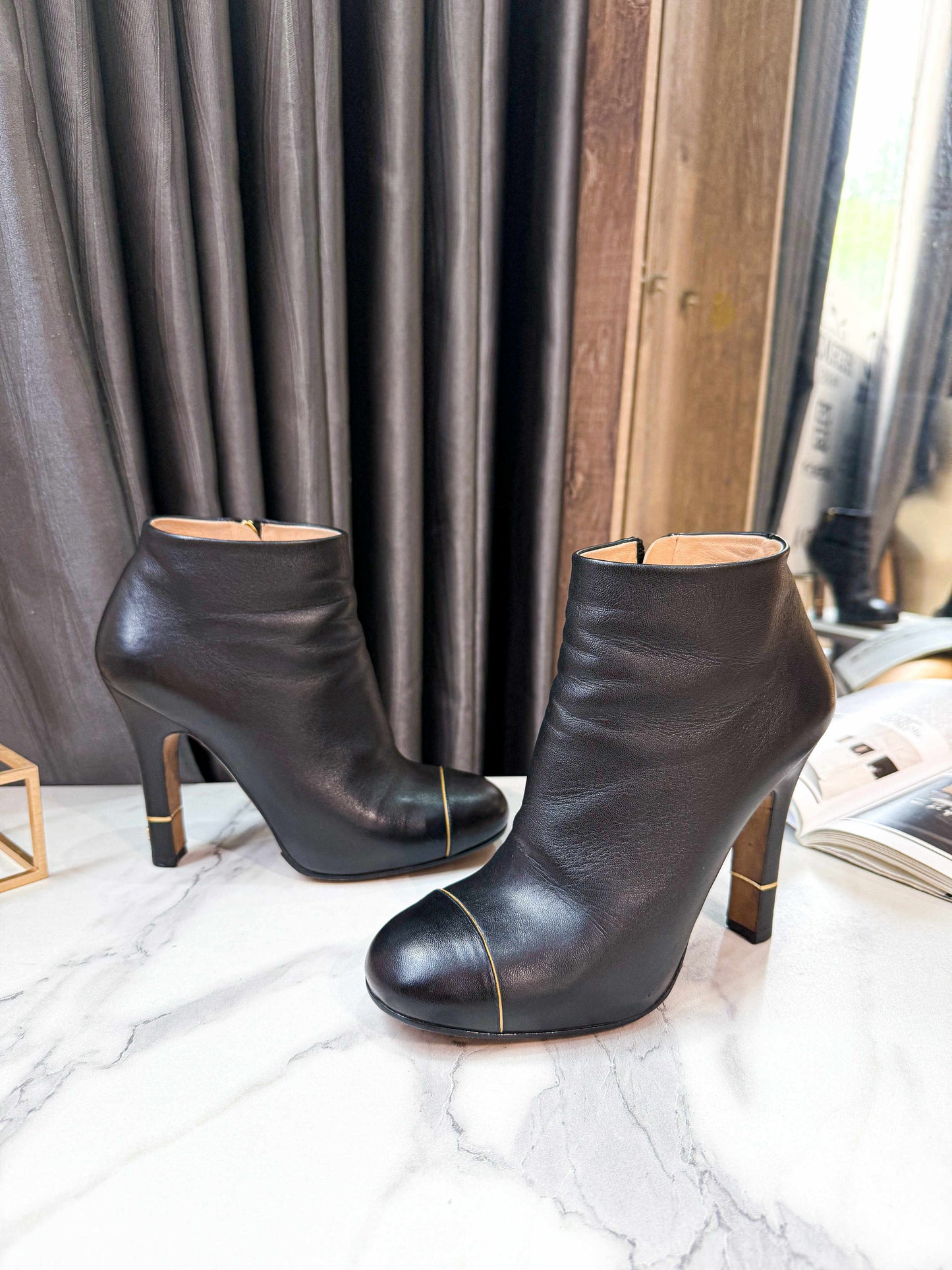 Boot Chanel Used Size 37.5