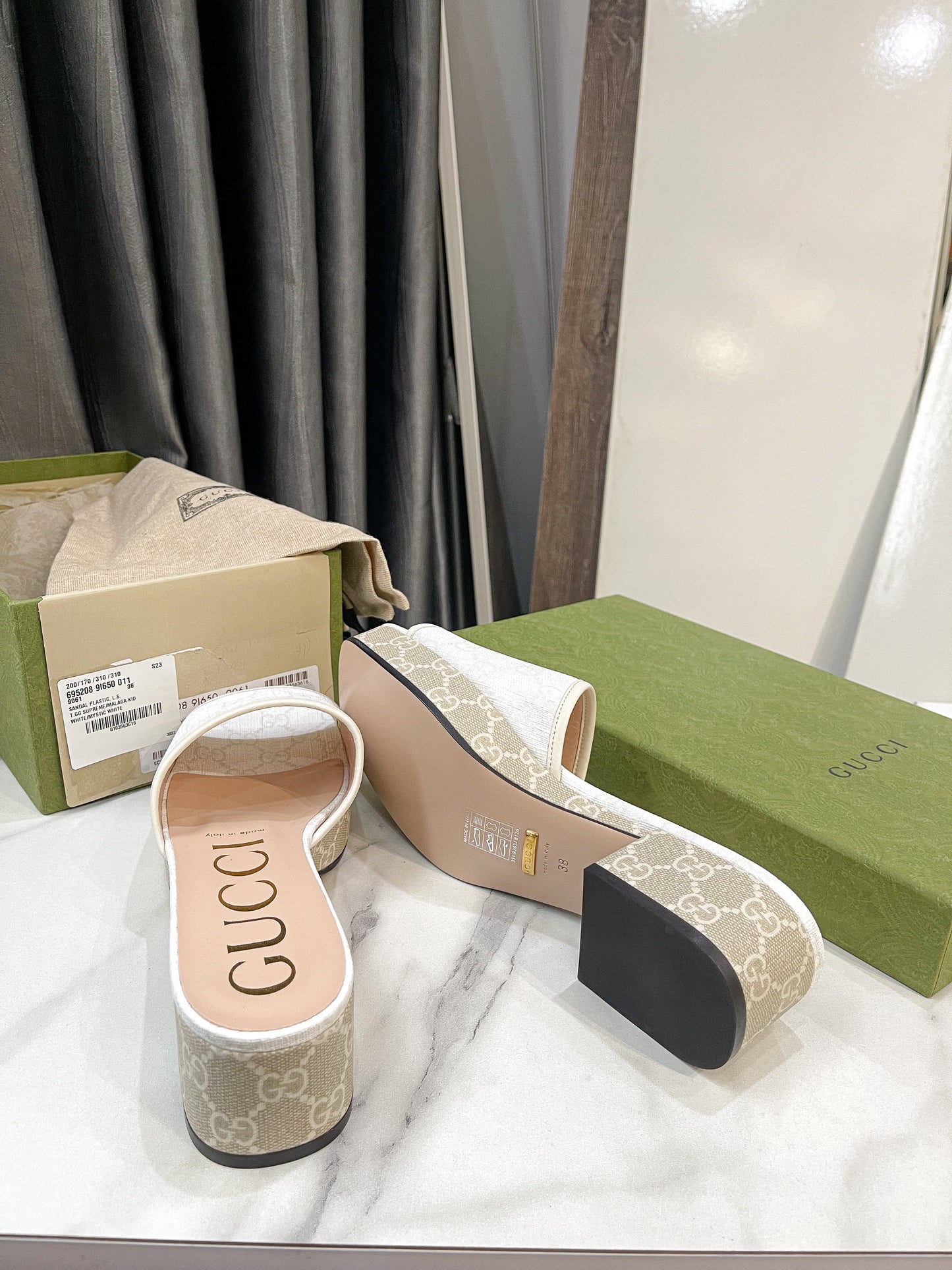 Dép Gucci Trắng Size 38