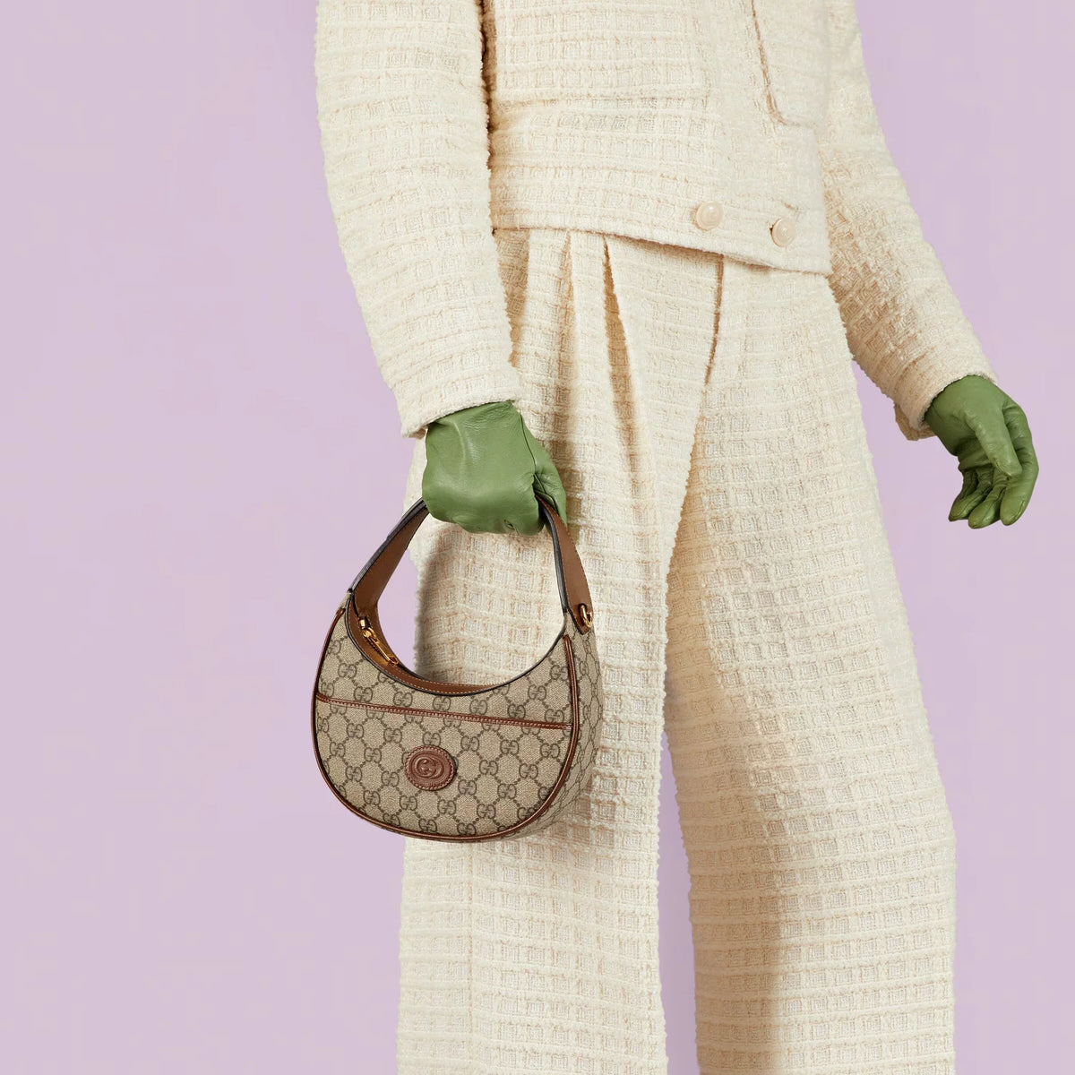 A A Gucci Half Moon TV151