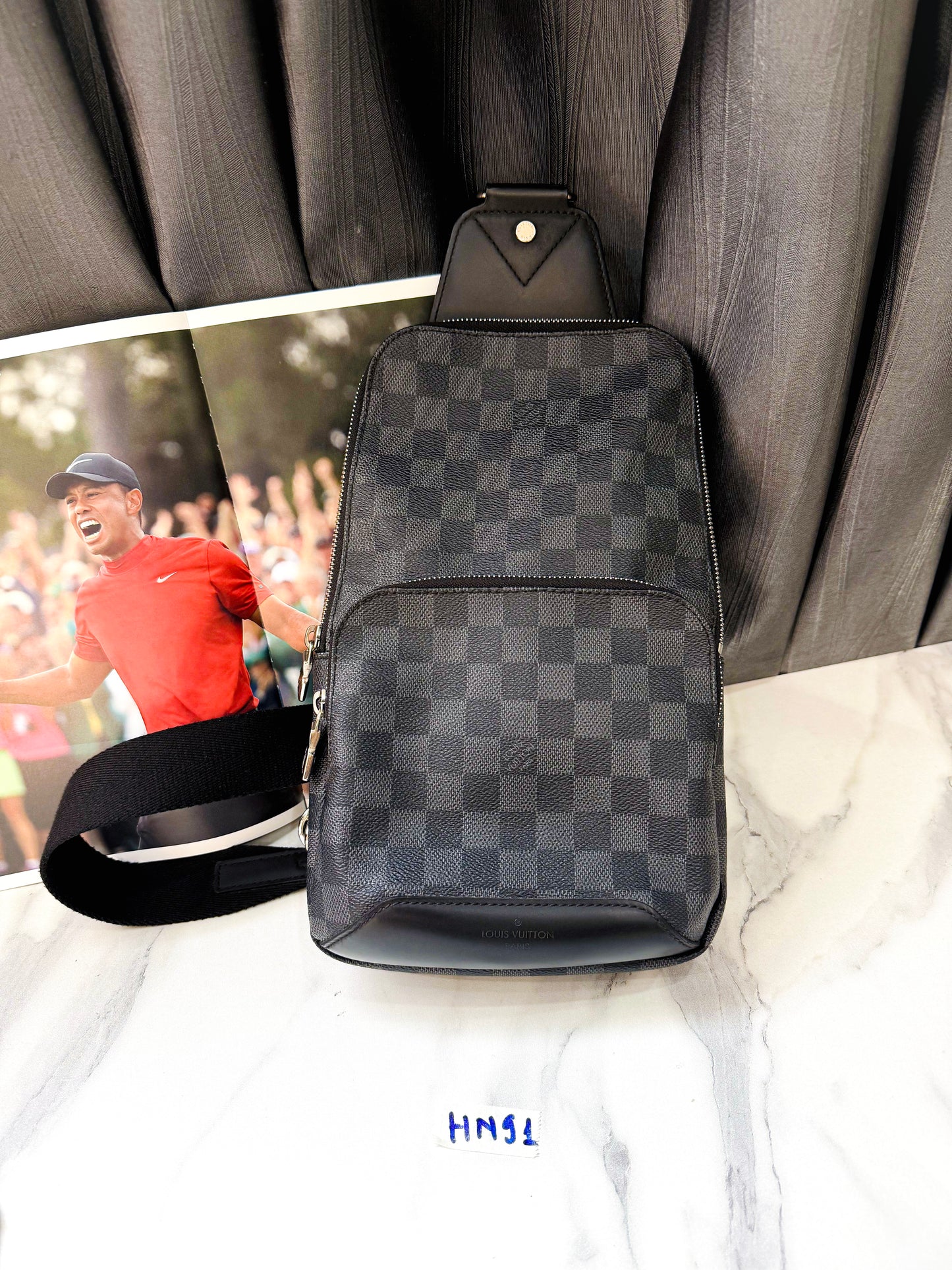 A A LV Sling Bag Damier HN91