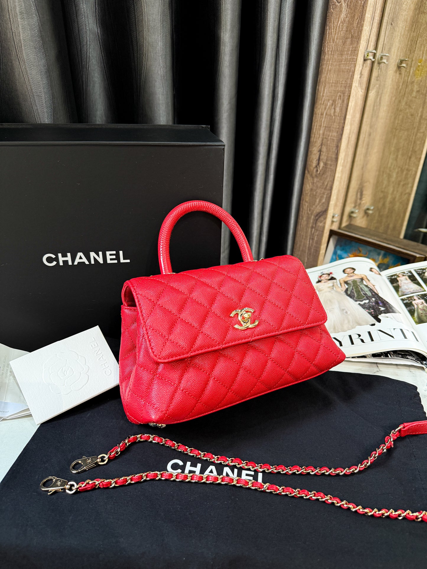 A A Chanel Coco 9.5 Caviar