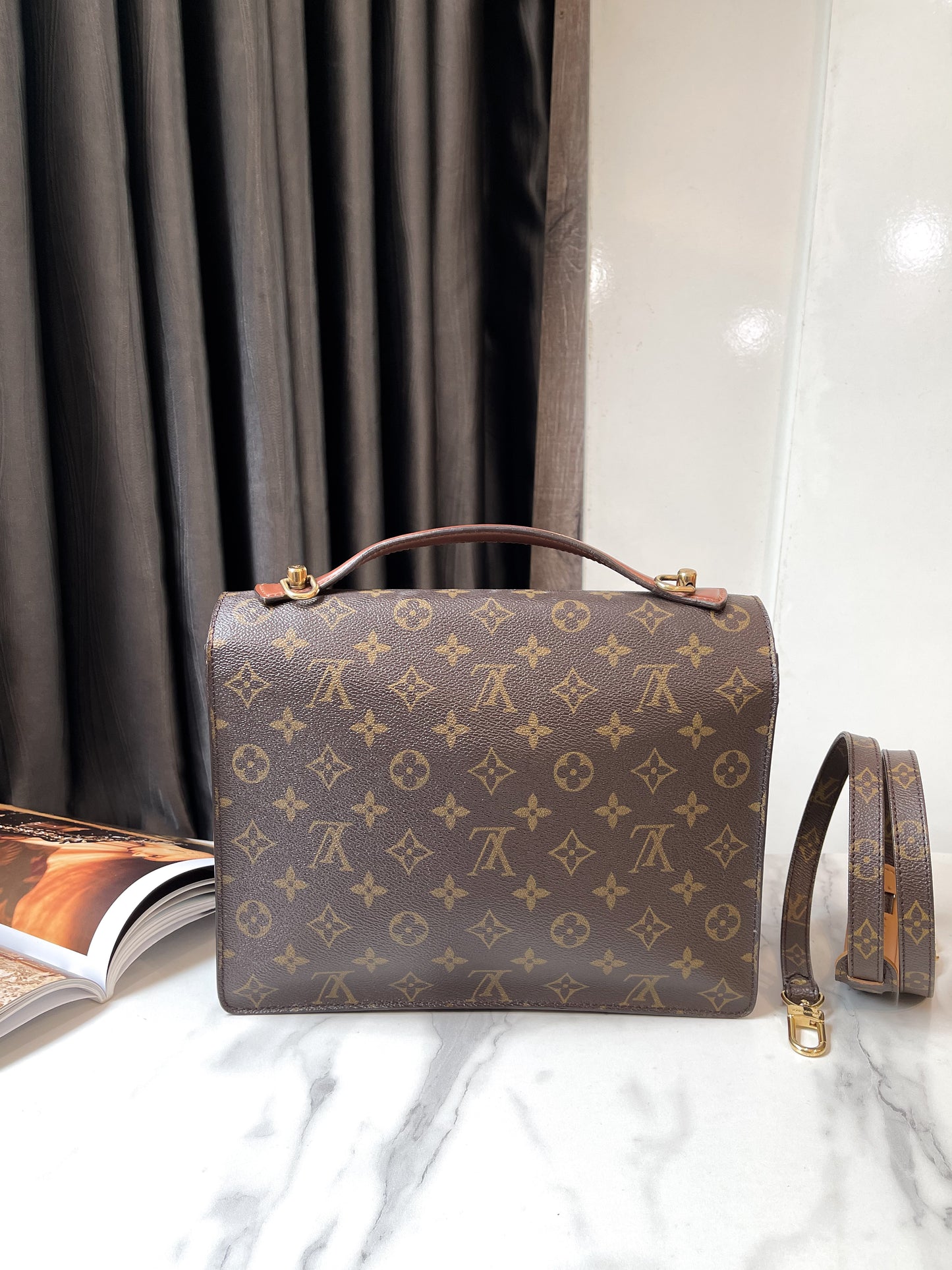 LV Monceau Vintage