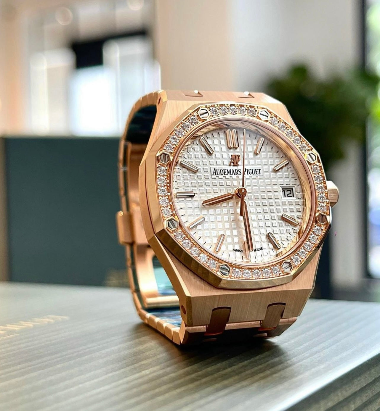 Đồng Hồ Audemars Piguet Royal Oak 77351OR 34mm