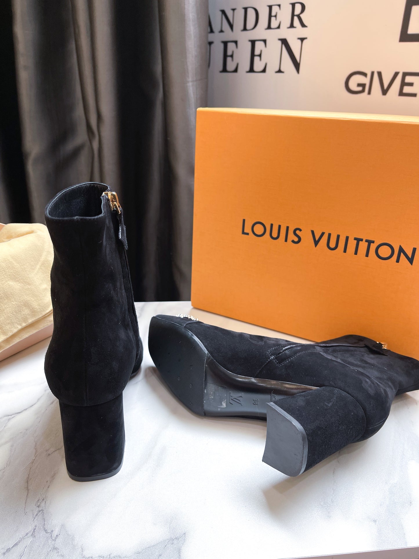 LV Boot Da Lộn