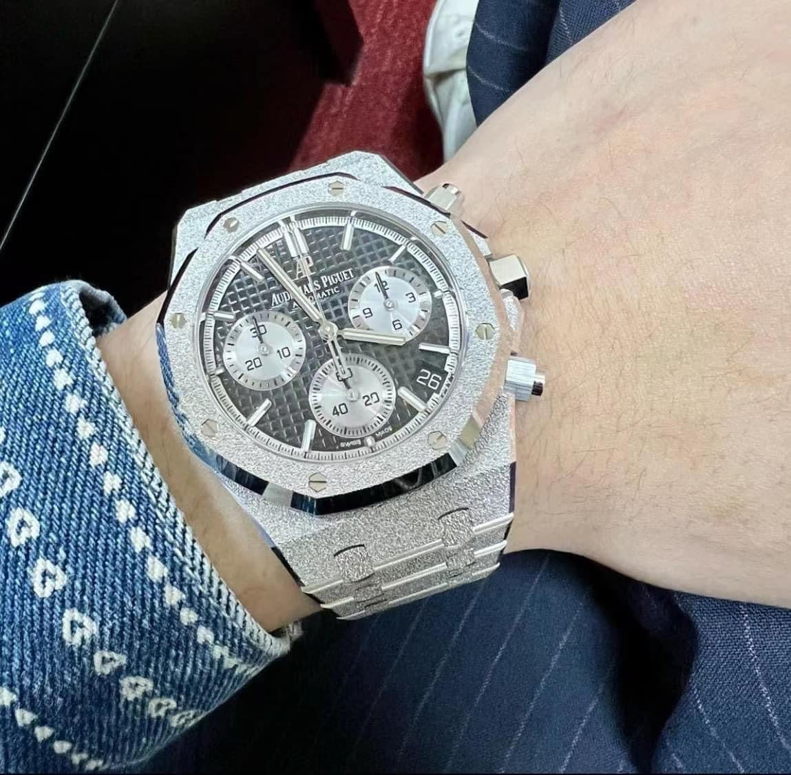 Đồng Hồ Audemars Piguet Royal Oak Chronograph 26239BC Frosted White Gold