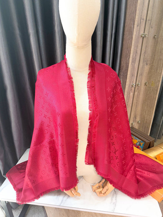 Khăn LV Đỏ 12/5