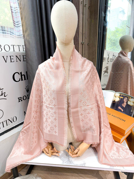 Khăn LV Hồng 28/3