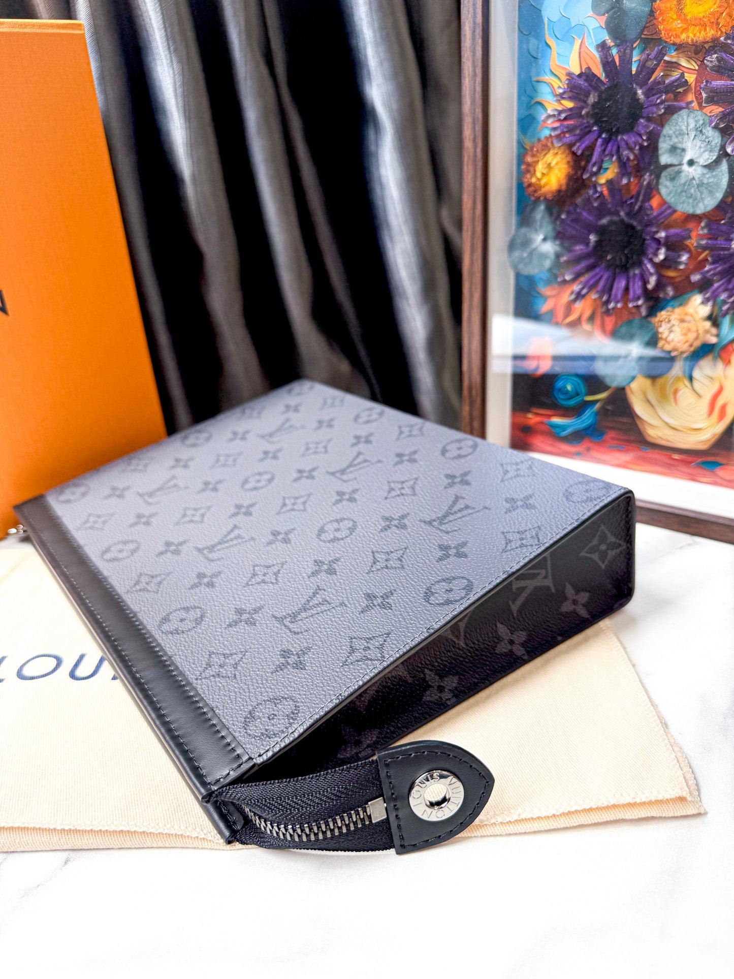 A A Clutch Voyage New