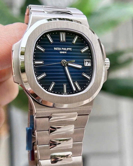 Patek Philippe Nautilus 5811G