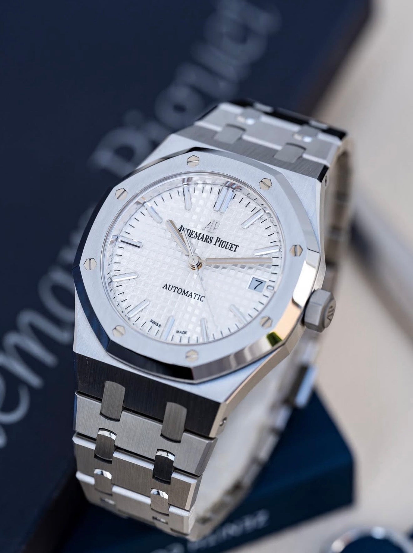 Đồng Hồ Audemars Piguet Royal Oak 15450ST White Dial 37mm
