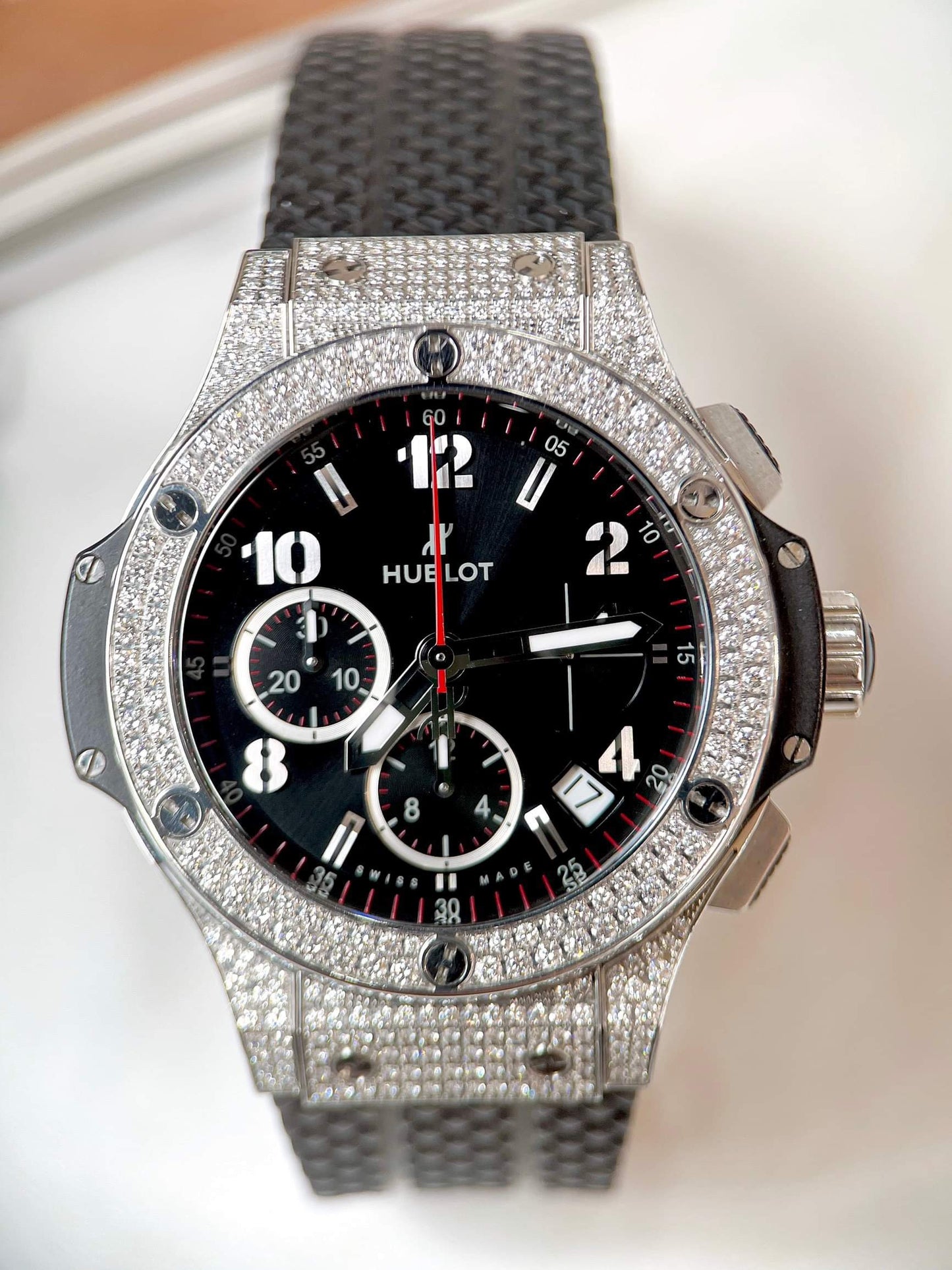 Đồng Hồ Hublot Bigbang 41mm Pave Diamonds