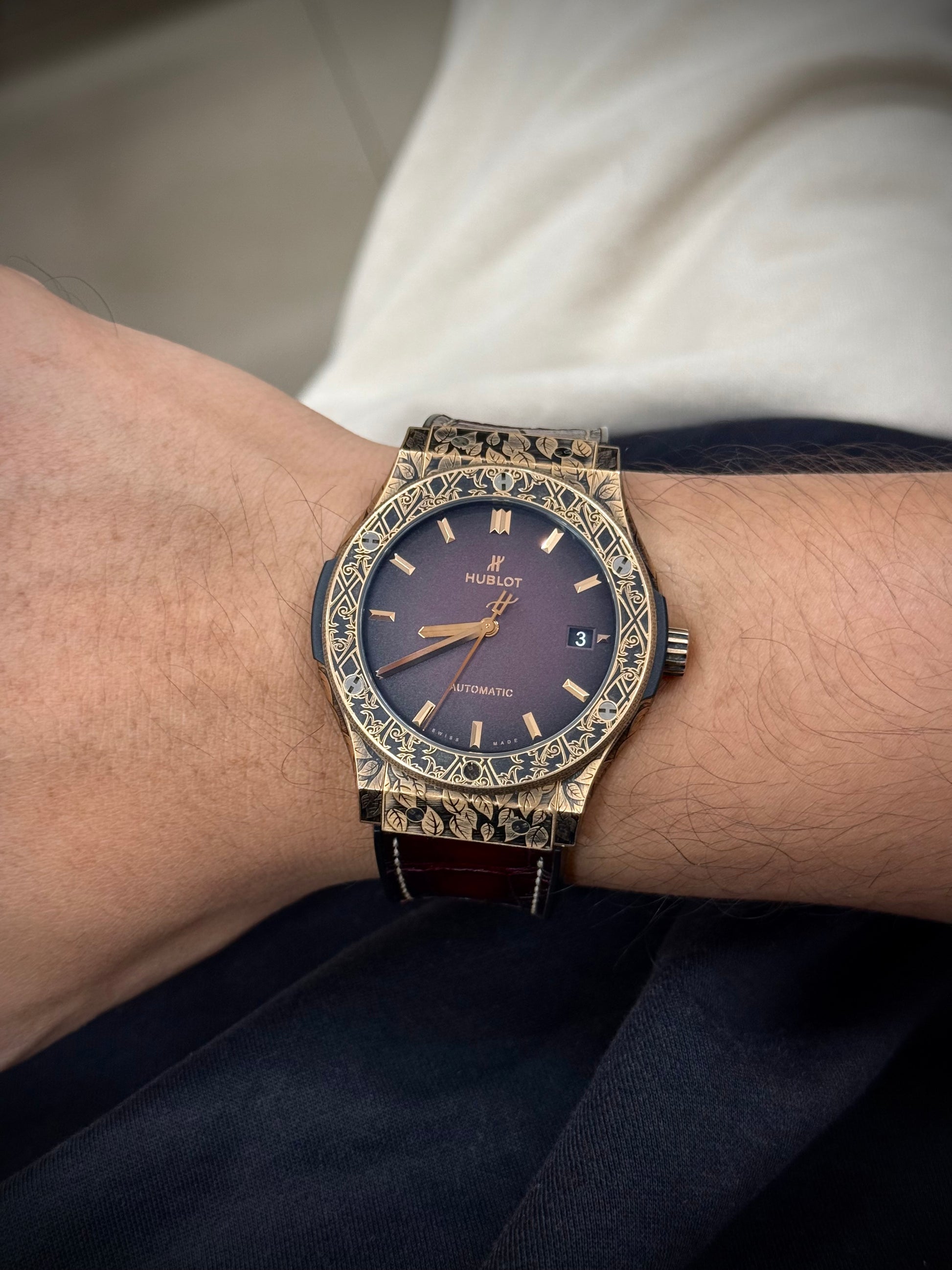 Đồng Hồ Hublot Classic Fusion Fuente Gold size 45mm Limited 50pcs trên tay