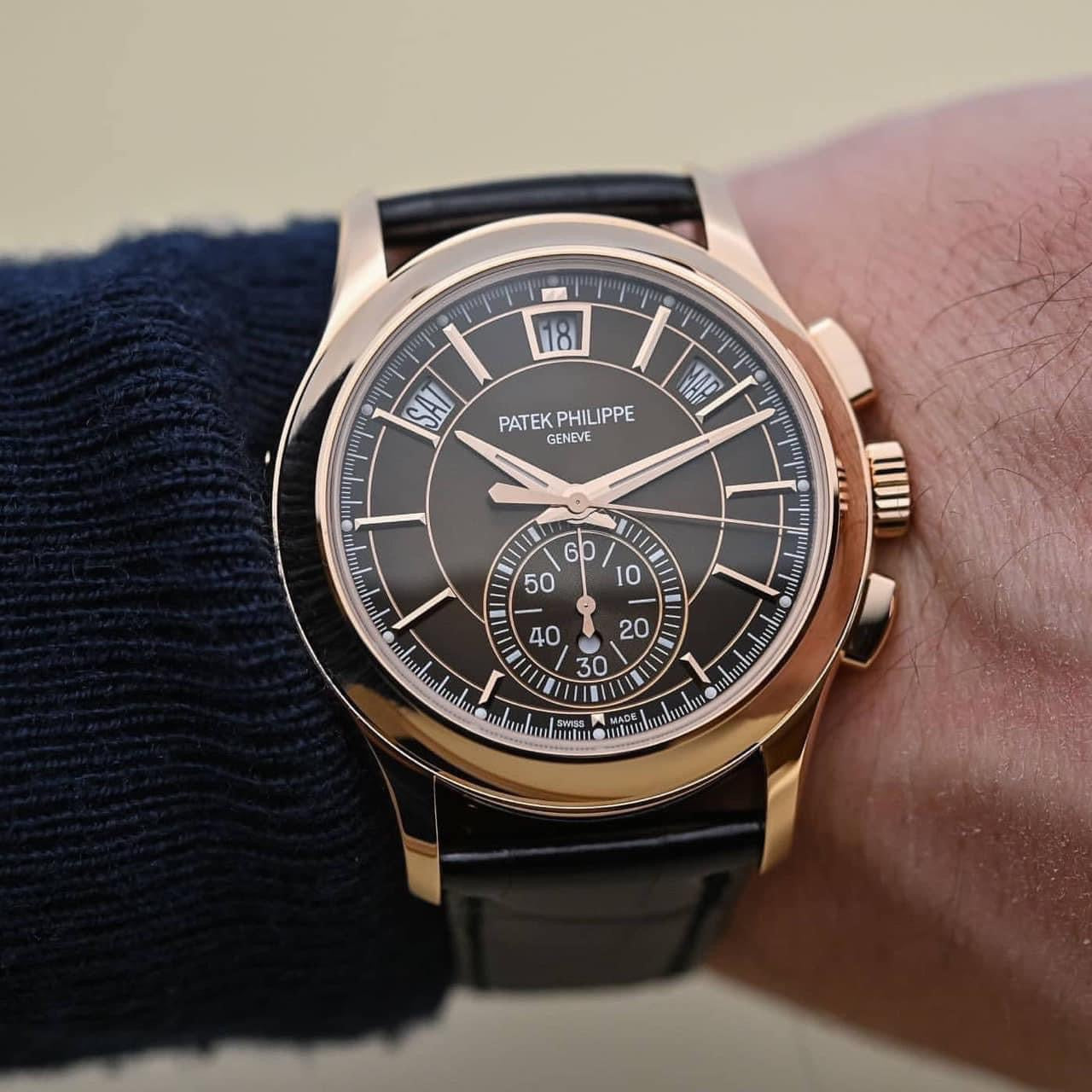 Đồng Hồ Patek Philippe 5905R Chocolate Dial trên tay