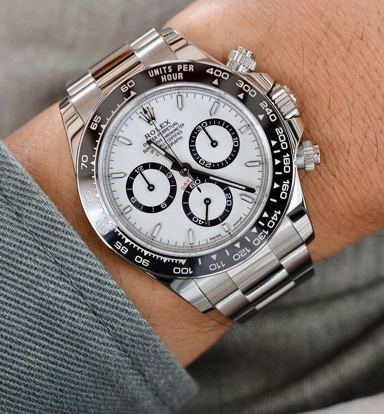 Đồng Hồ Rolex Daytona 126500 Panda trên tay