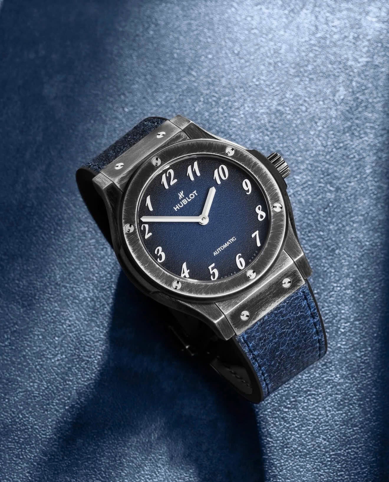 Đồng Hồ Hublot Classic Fusion Titanium Retroverse Blue 42mm