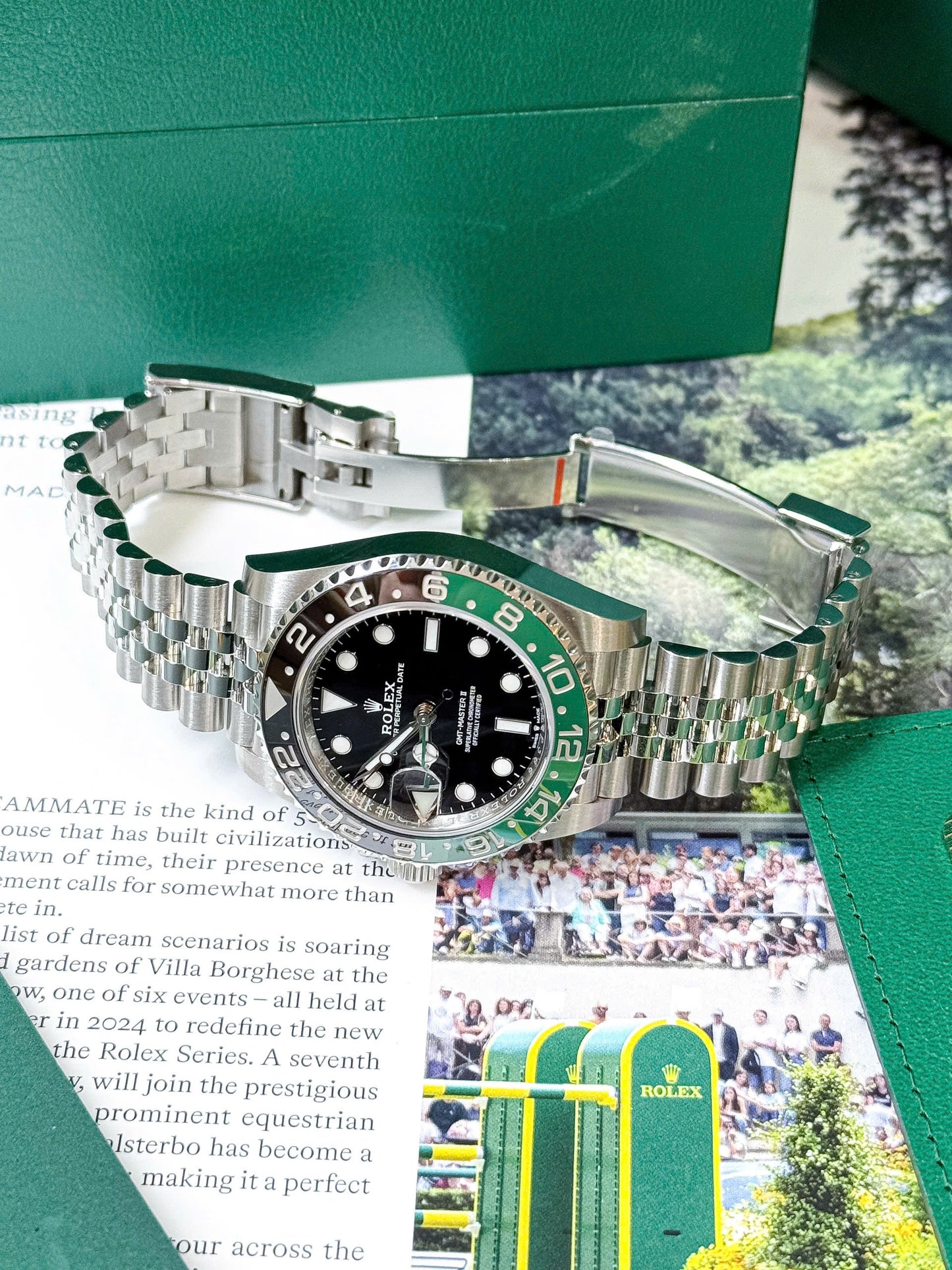 Đồng Hồ Rolex GMT Master II 126720VTNR "Sprite"